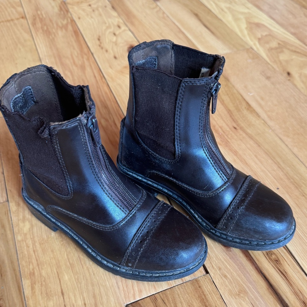 Kids tuff rider English paddock riding boots size 12 brown